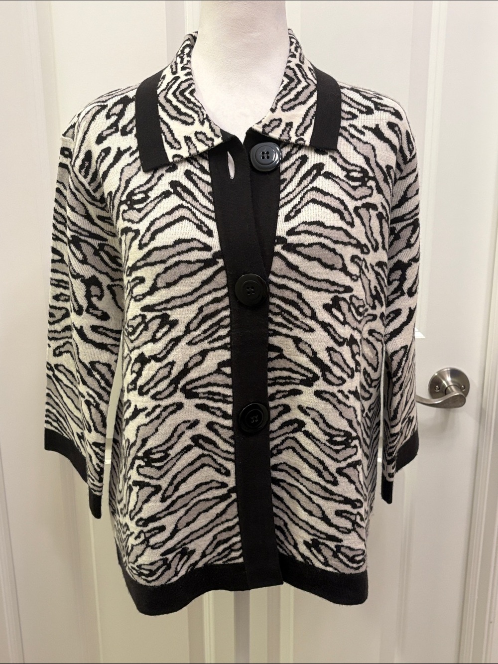 Covington Zebra Print Button-Front Knit Jacket Large
